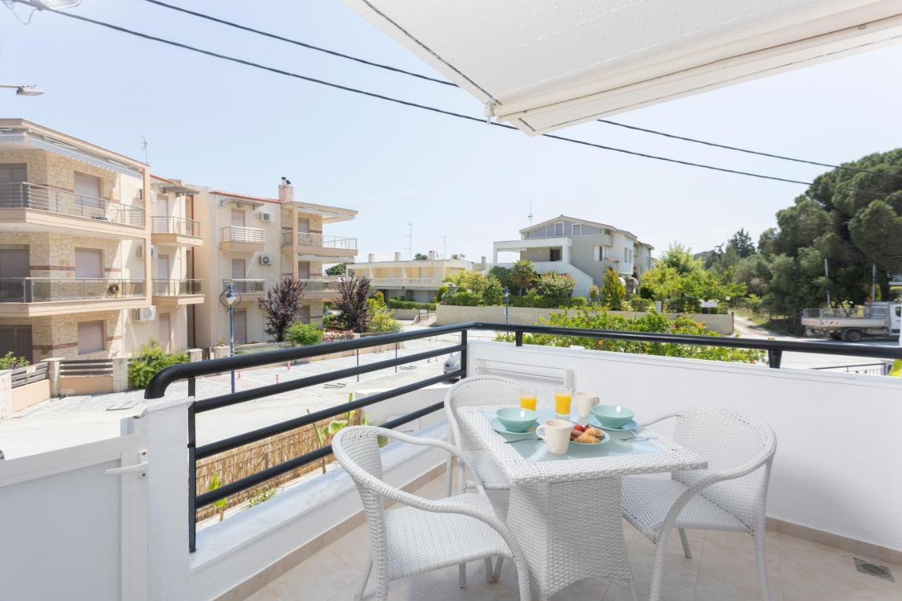 Anastasia Apartments Hanioti Esterno foto